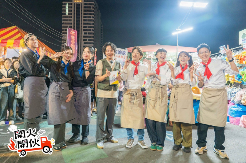 楊銘威夜市吃爆引民怨 李玉璽開轟