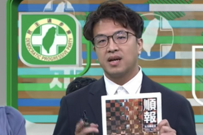 沈伯洋上節目被考英文 30秒即興反應